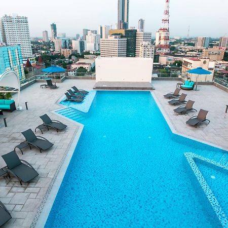 Luxent Hotel Quezon City Exterior foto